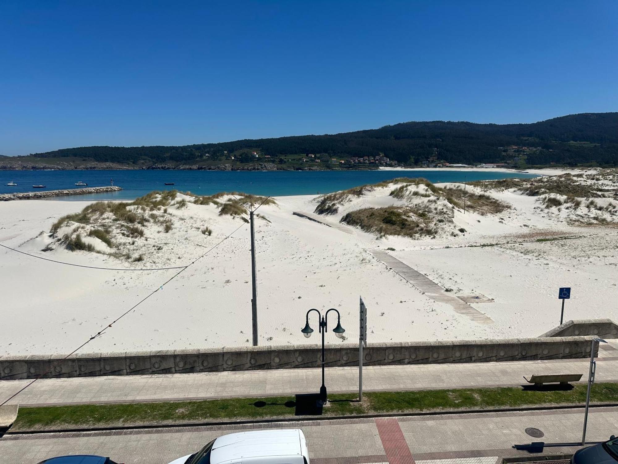 A Terraza Pequena By Oktheway Διαμέρισμα Laxe Εξωτερικό φωτογραφία